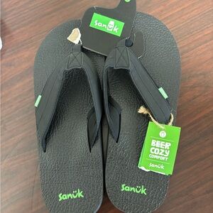 Sanuk Black Beer Cozy Sandals